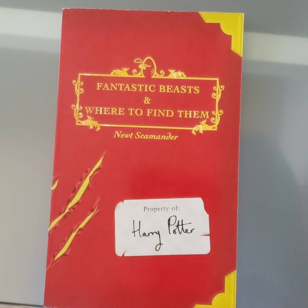FANTASTIC BEASTS AND WHERE TO FIND THEM